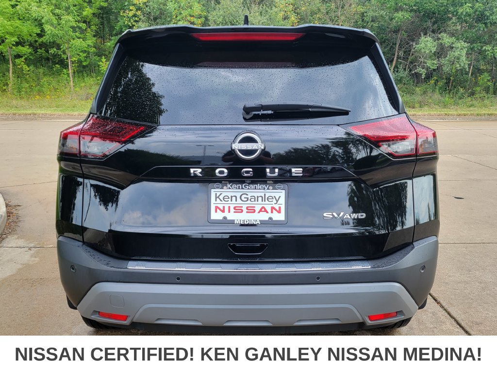 Certified 2023 Nissan Rogue SV AWD/4WD image 4