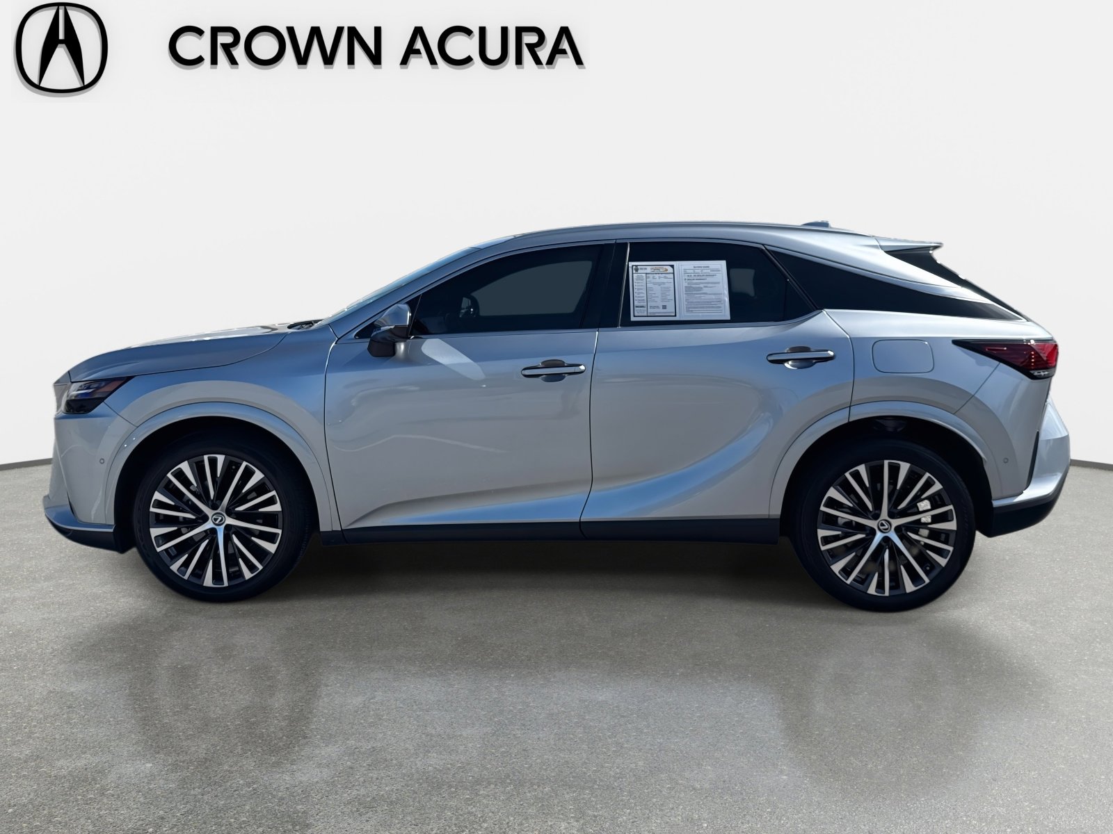 Used 2024 Lexus RX 350 Premium Plus w/ Convenience Package image 4