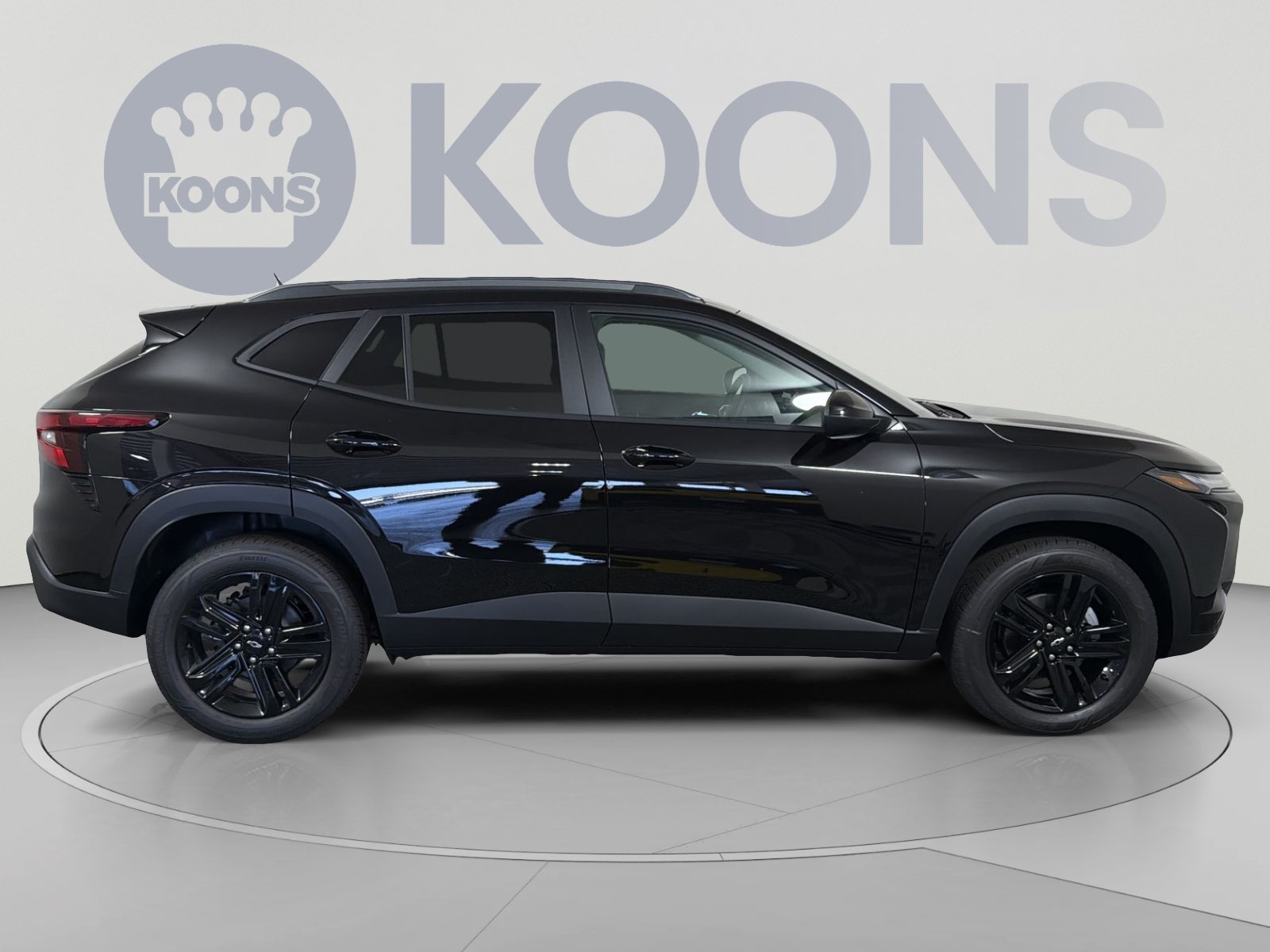 New 2026 Chevrolet Trax ACTIV w/ Sunroof Package FWD image 8