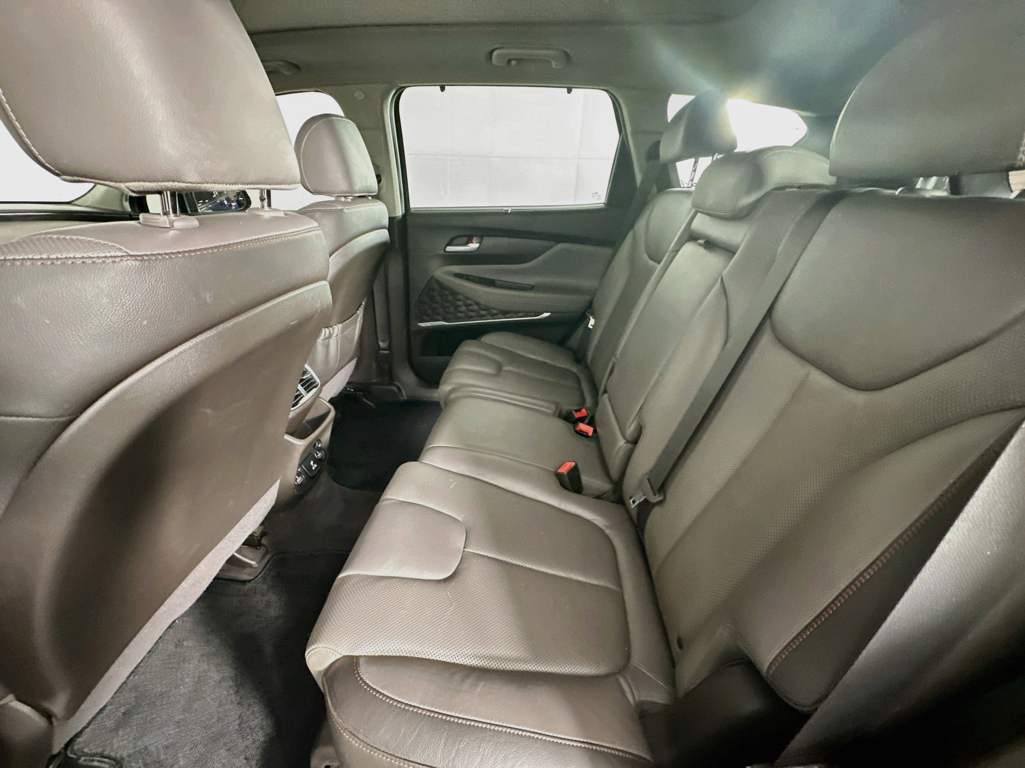 Used 2020 Hyundai Santa Fe Limited w/ Cargo Package FWD image 27