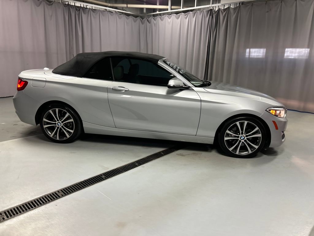 Used 2016 BMW 228i Convertible image 8