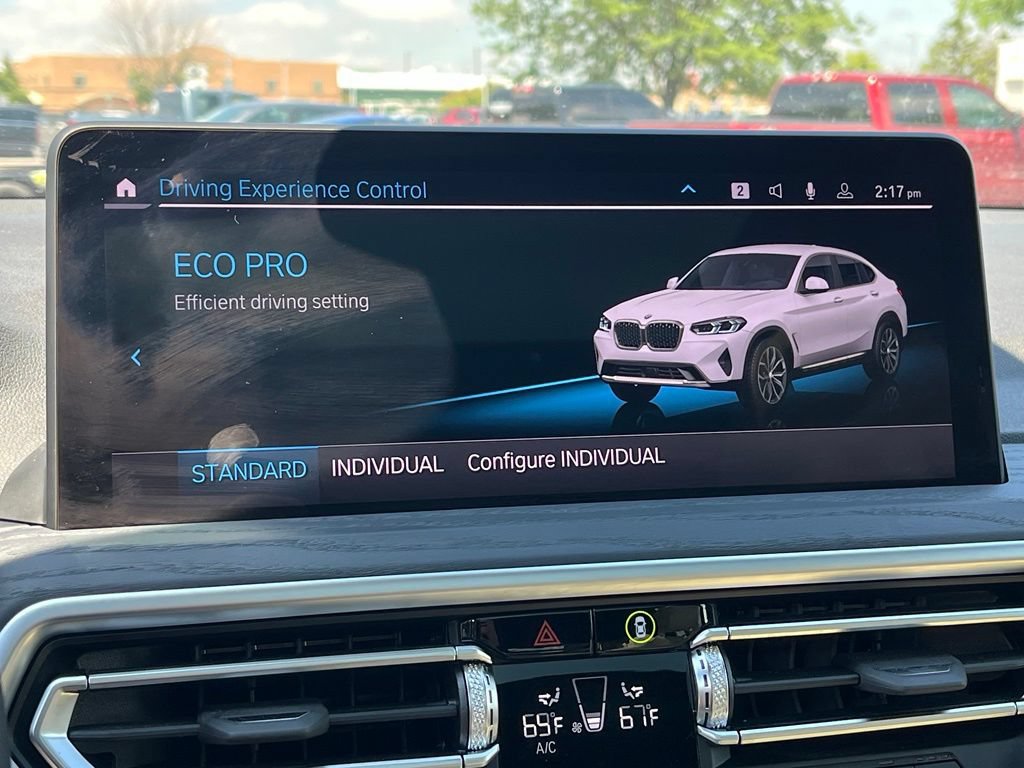 Used 2025 BMW X4 xDrive30i w/ Premium Package AWD/4WD image 81