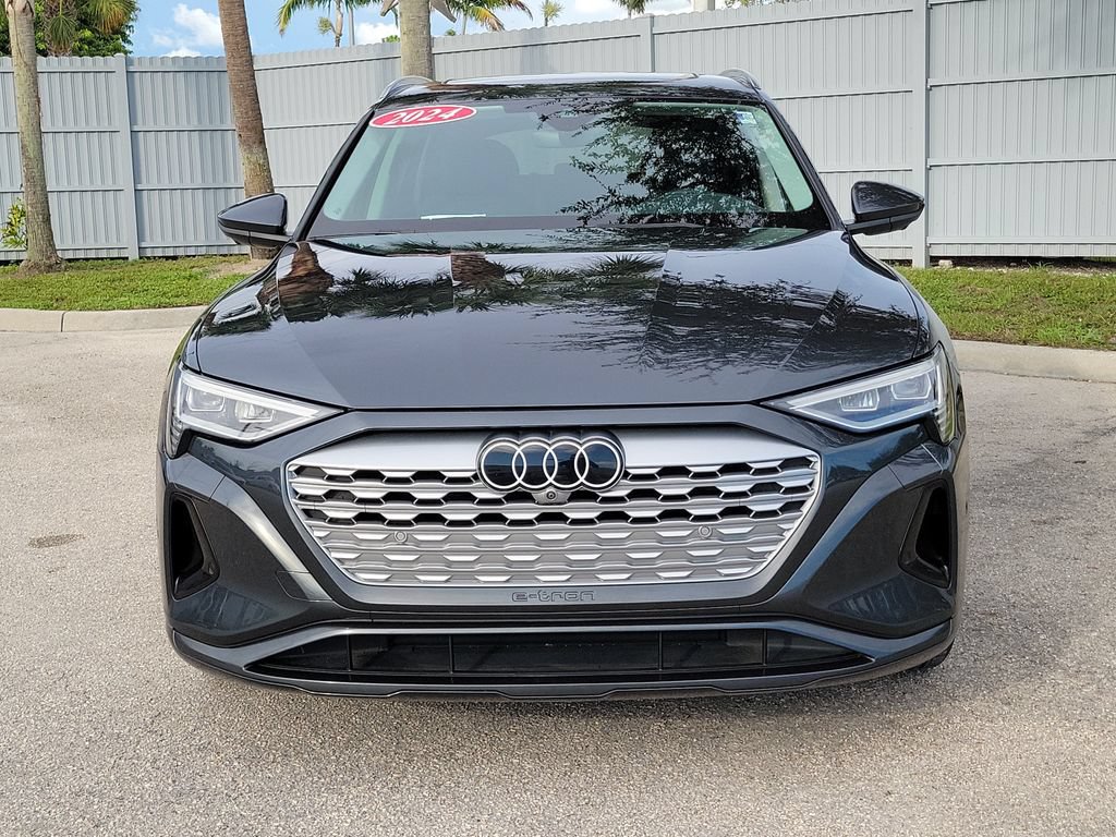 Certified 2024 Audi Q8 e-tron Premium Plus AWD/4WD image 9