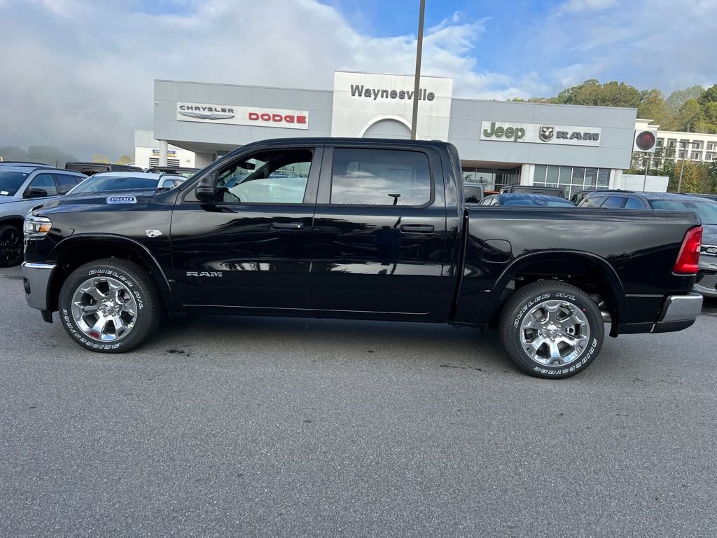 New 2026 RAM 1500 4x4 Crew Cab image 5