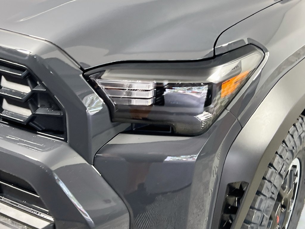 New 2026 Toyota 4Runner TRD Off-Road Premium AWD/4WD image 9