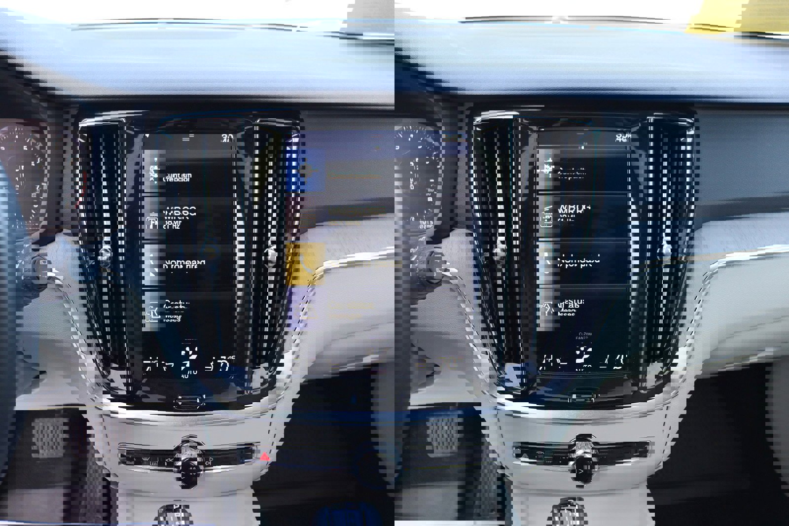 Used 2021 Volvo V60 T5 Cross Country w/ Protection Package image 31