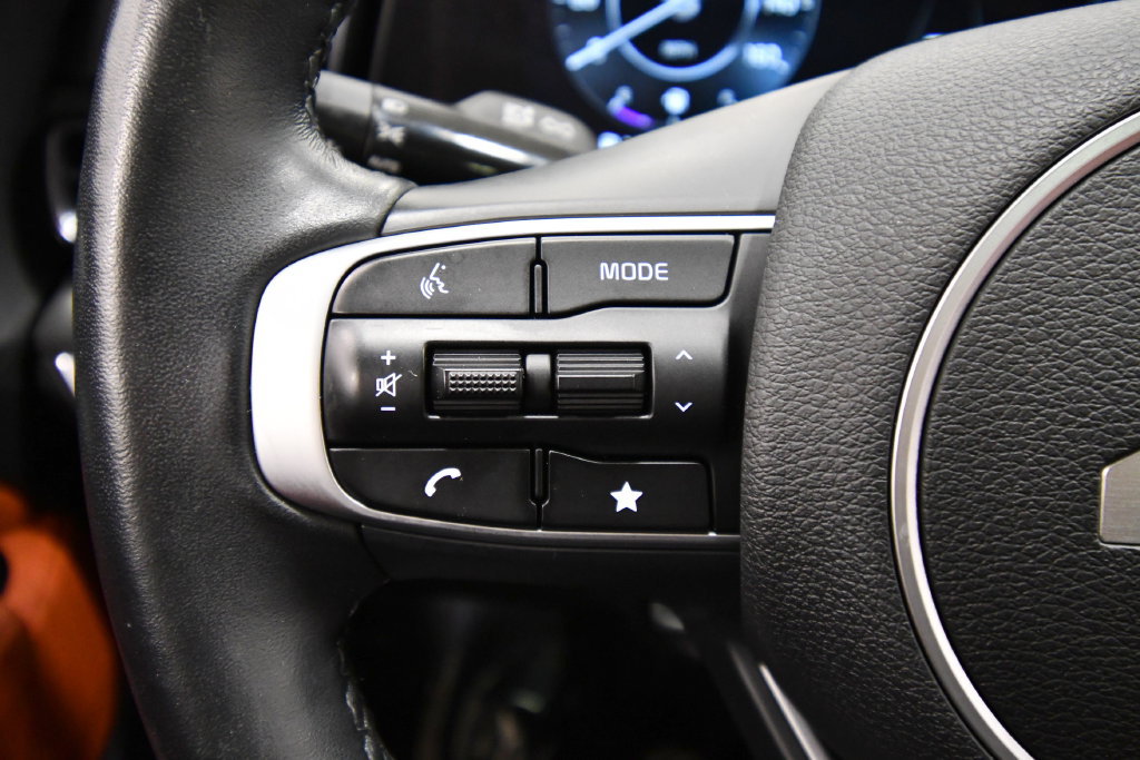 Certified 2023 Kia Sportage SX AWD/4WD image 21
