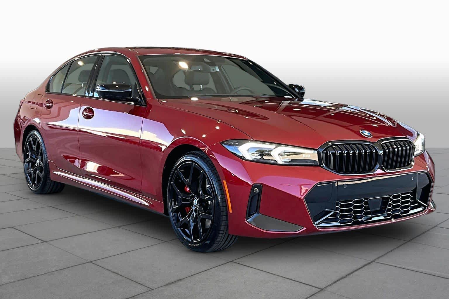 New 2026 BMW 330i Sedan w/ M Sport Package RWD image 2
