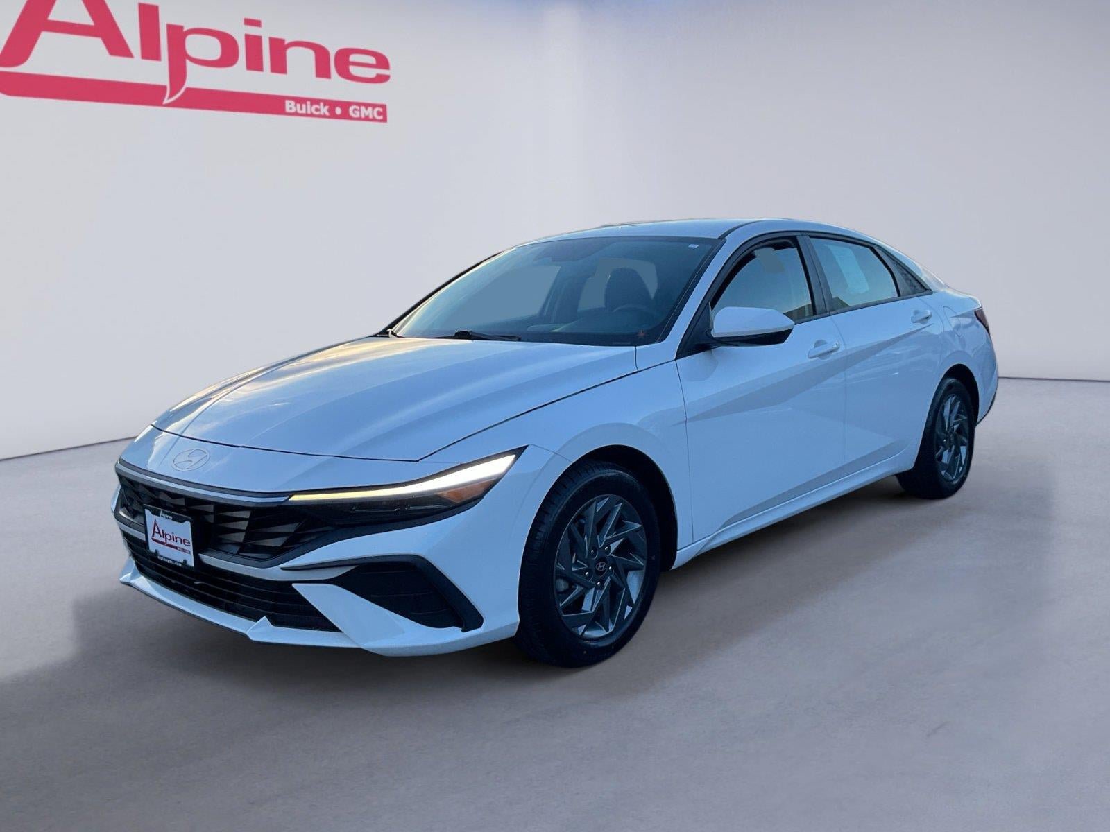 Used 2024 Hyundai Elantra Blue