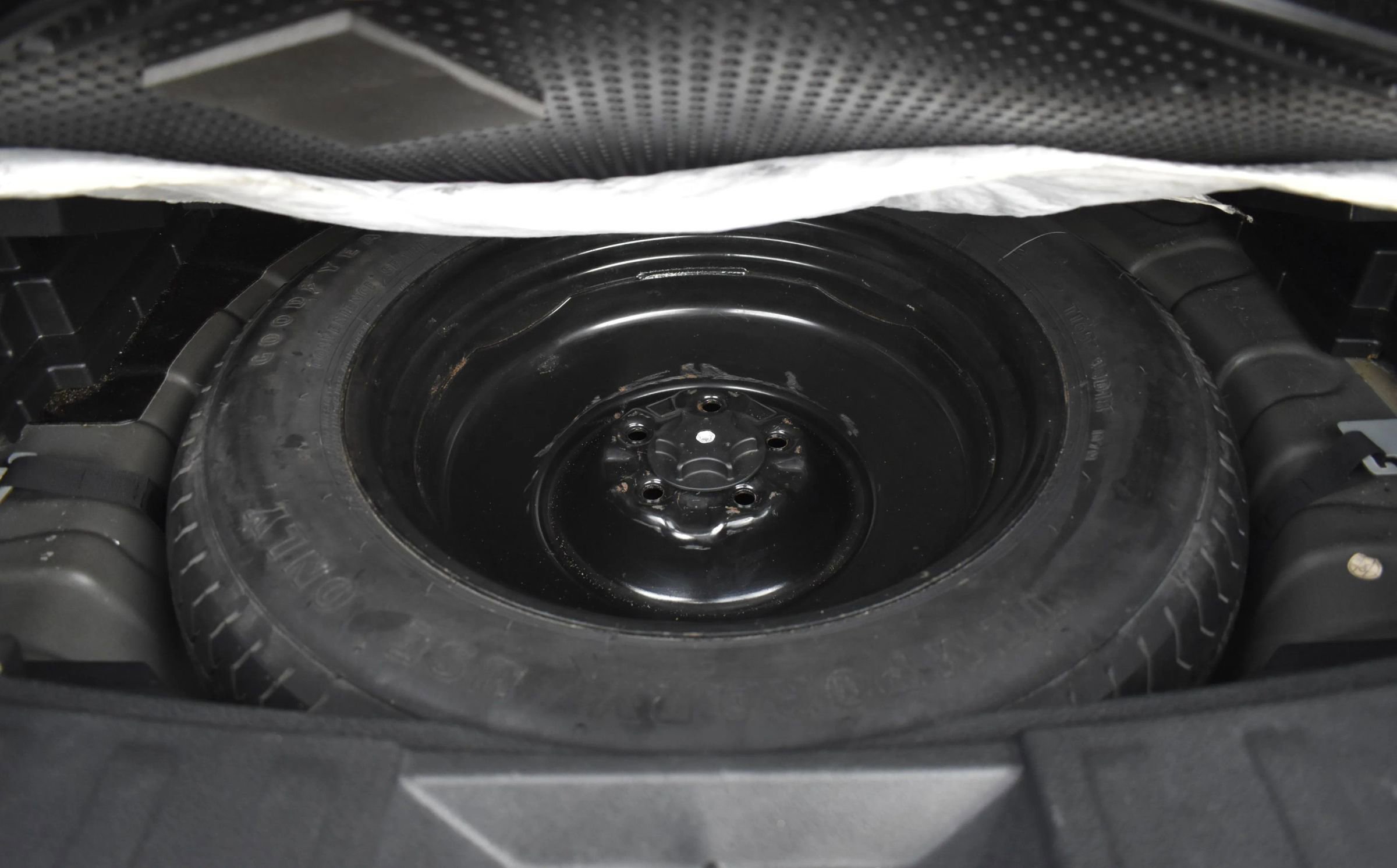 Used 2016 Nissan Rogue SV image 24