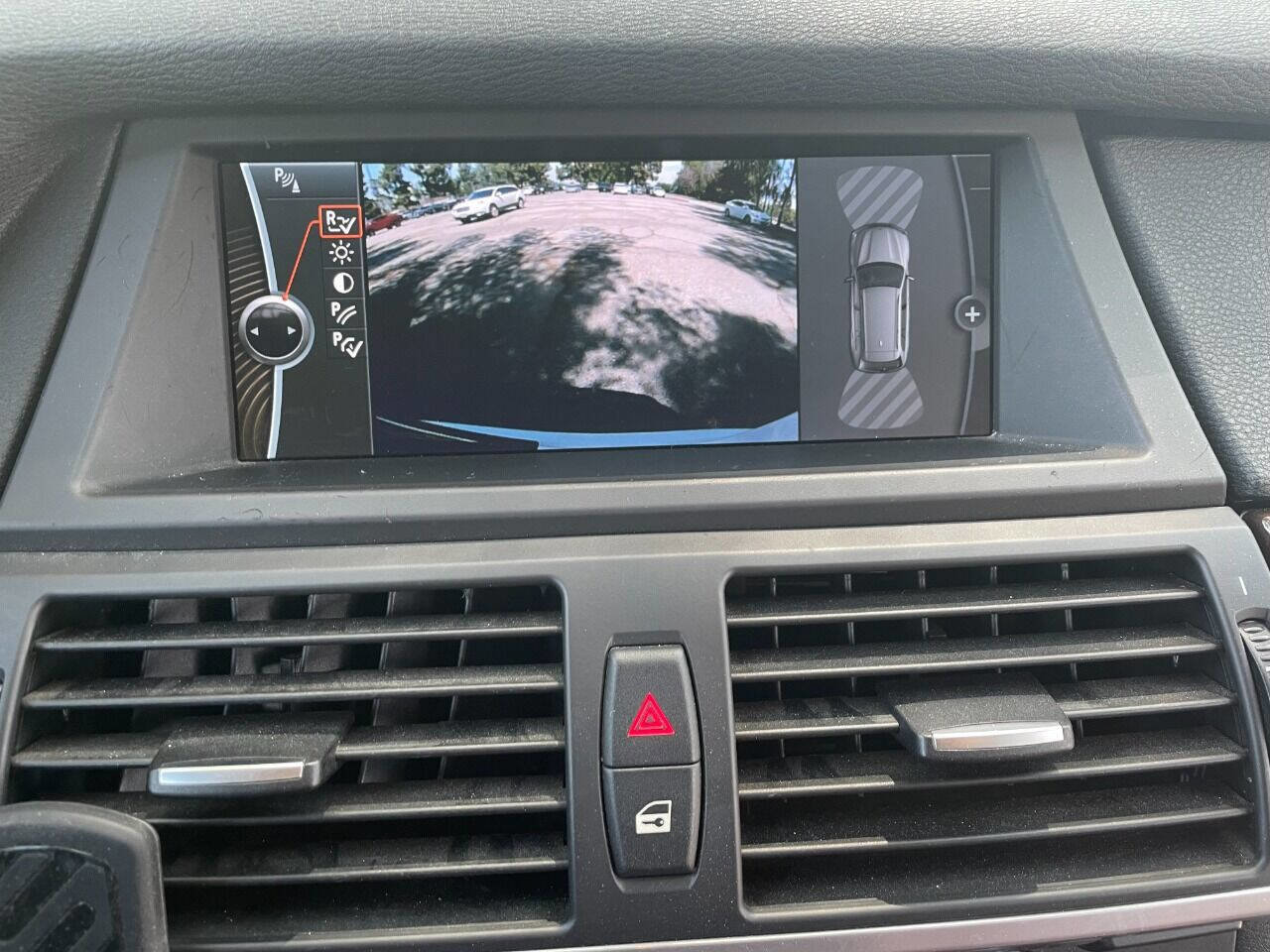 Used 2011 BMW X5 xDrive35i image 12