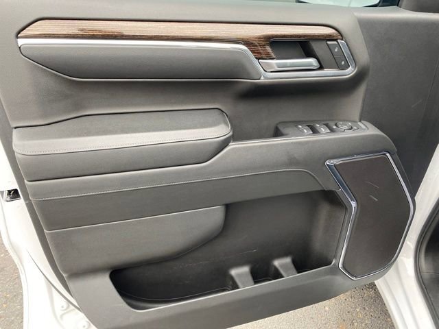 Used 2024 GMC Sierra 1500 Elevation image 16