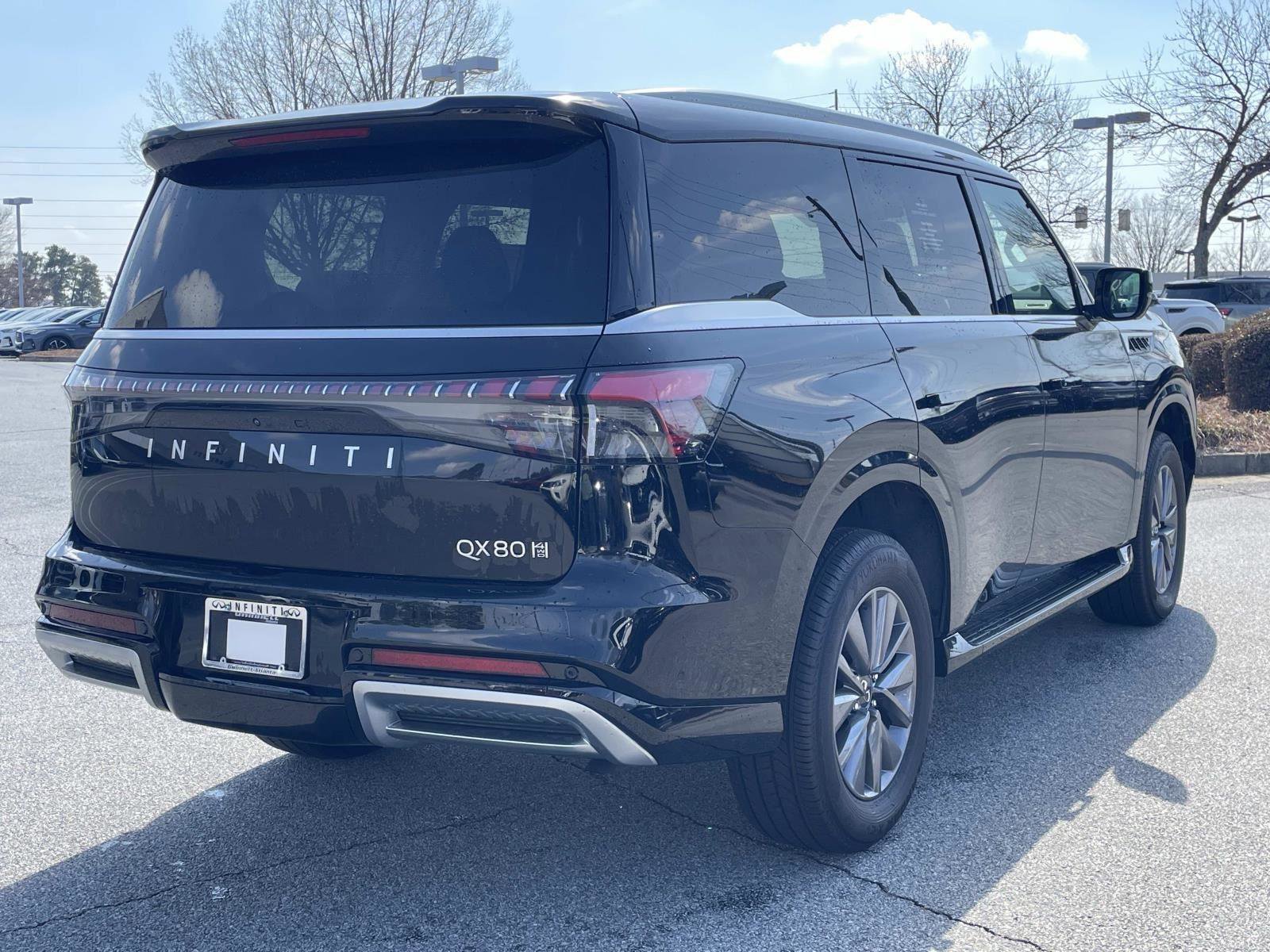 Certified 2025 INFINITI QX80 Pure image 4