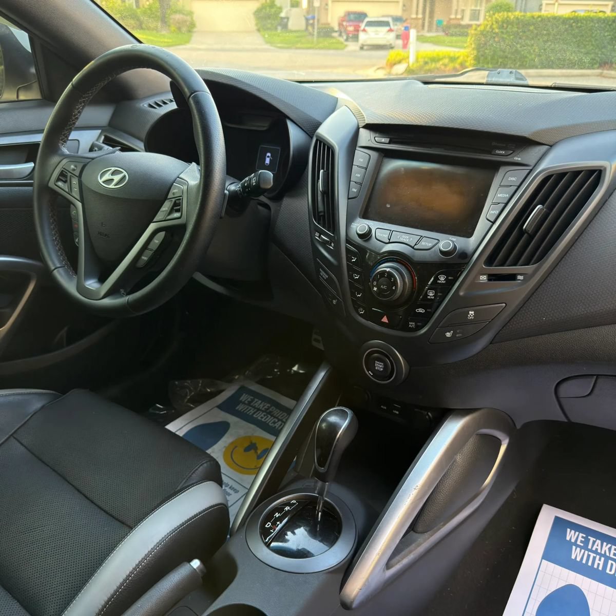 Used 2016 Hyundai Veloster Turbo FWD image 18