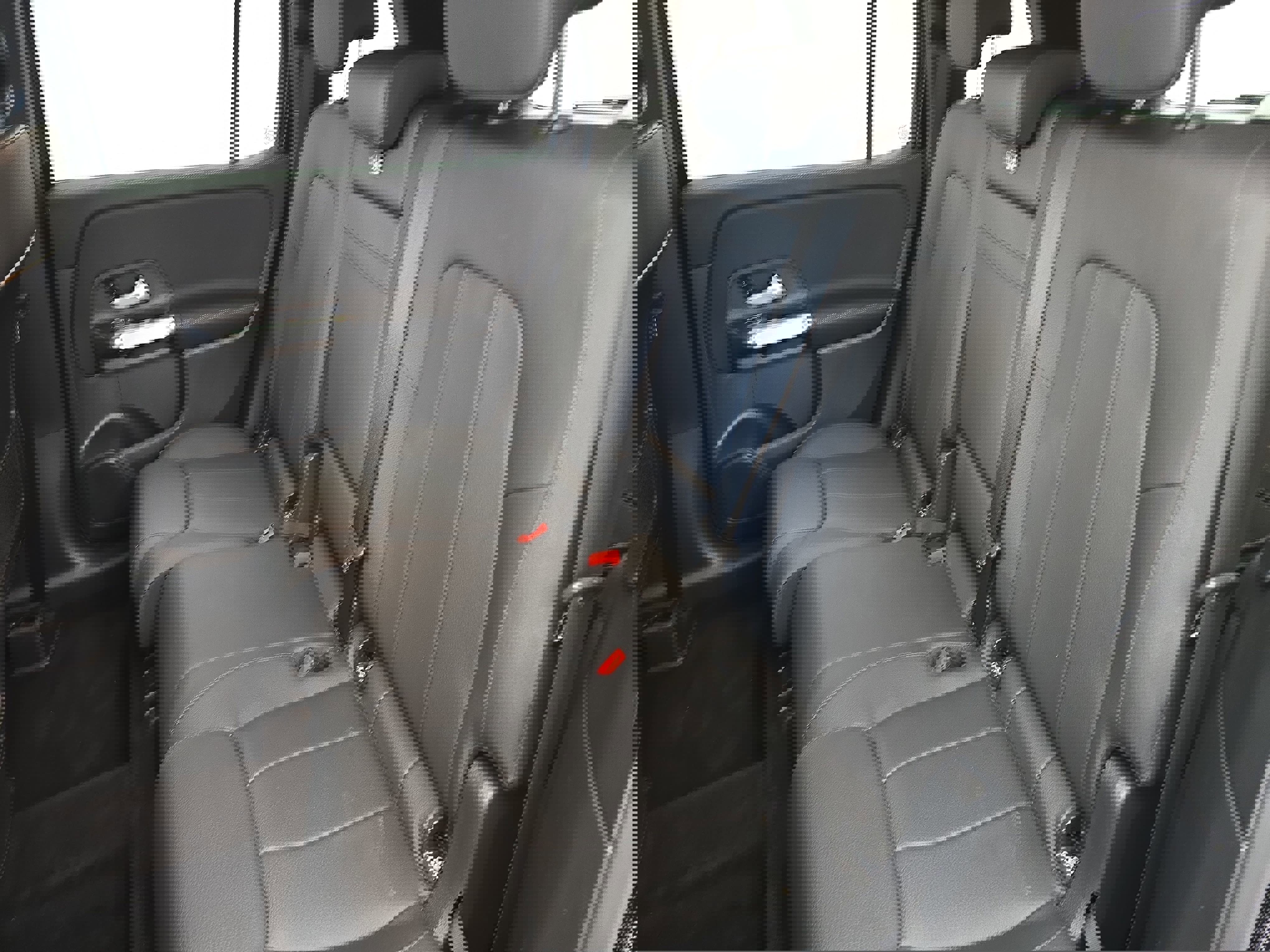 Certified 2022 Mercedes-Benz GLB 250 4MATIC image 14