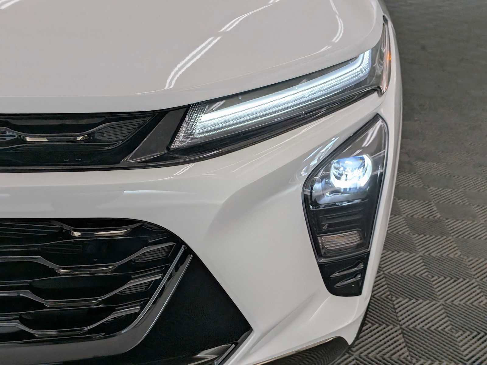 New 2025 Chevrolet Trax ACTIV w/ Driver Confidence Package image 10