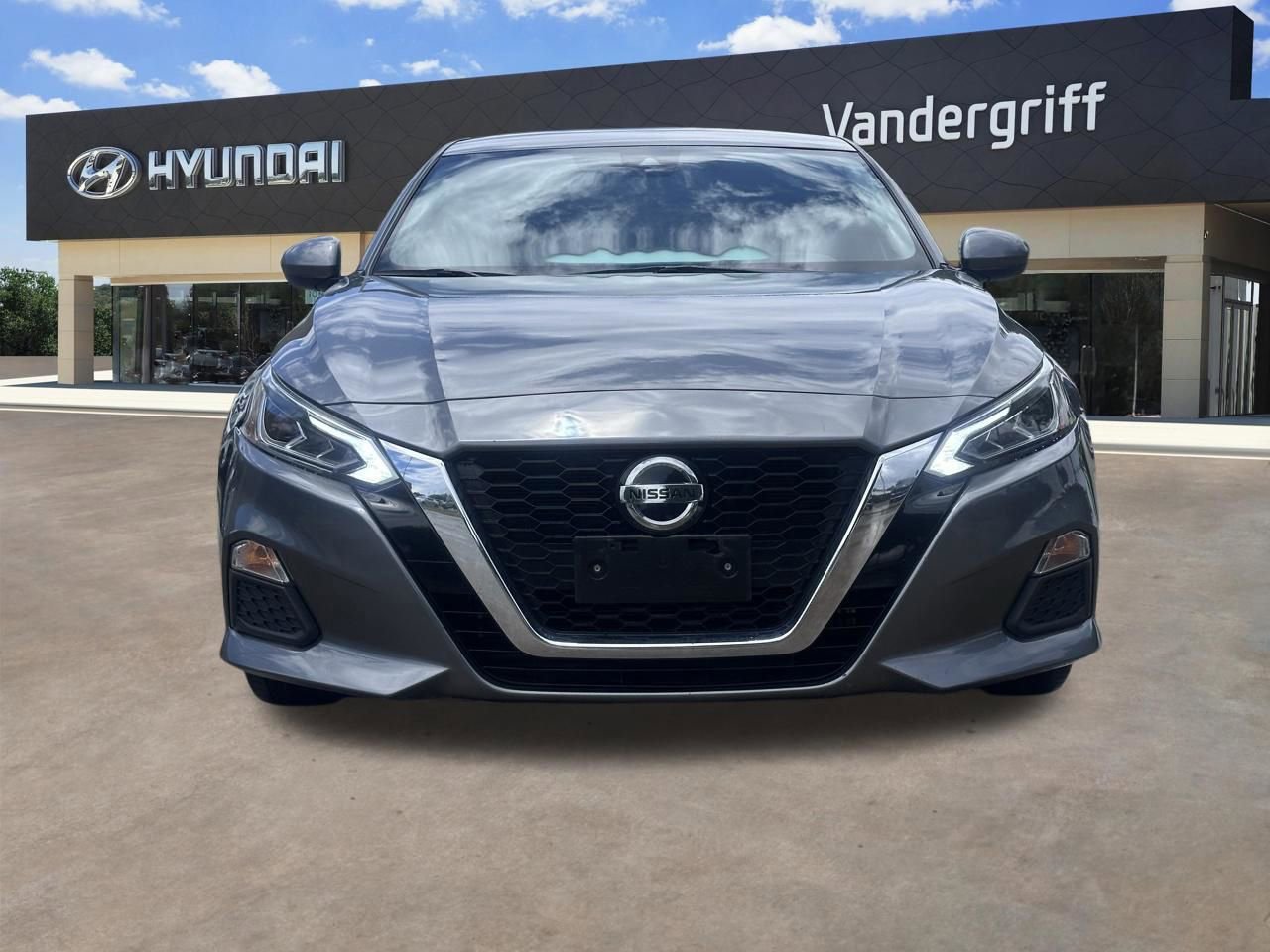 Used 2021 Nissan Altima 2.5 SV FWD image 7