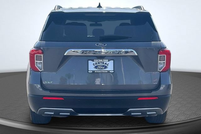 Certified 2023 Ford Explorer XLT w/ Equipment Group 202A RWD image 4