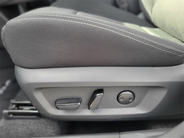 Used 2026 Nissan Rogue SV image 20