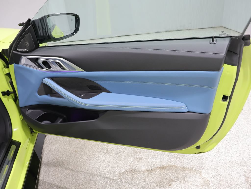 Used 2022 BMW M4 Competition w/ M Carbon Exterior Package RWD image 20
