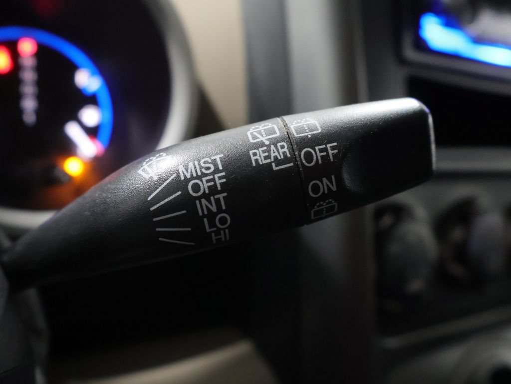 Used 2008 Honda Element LX image 30