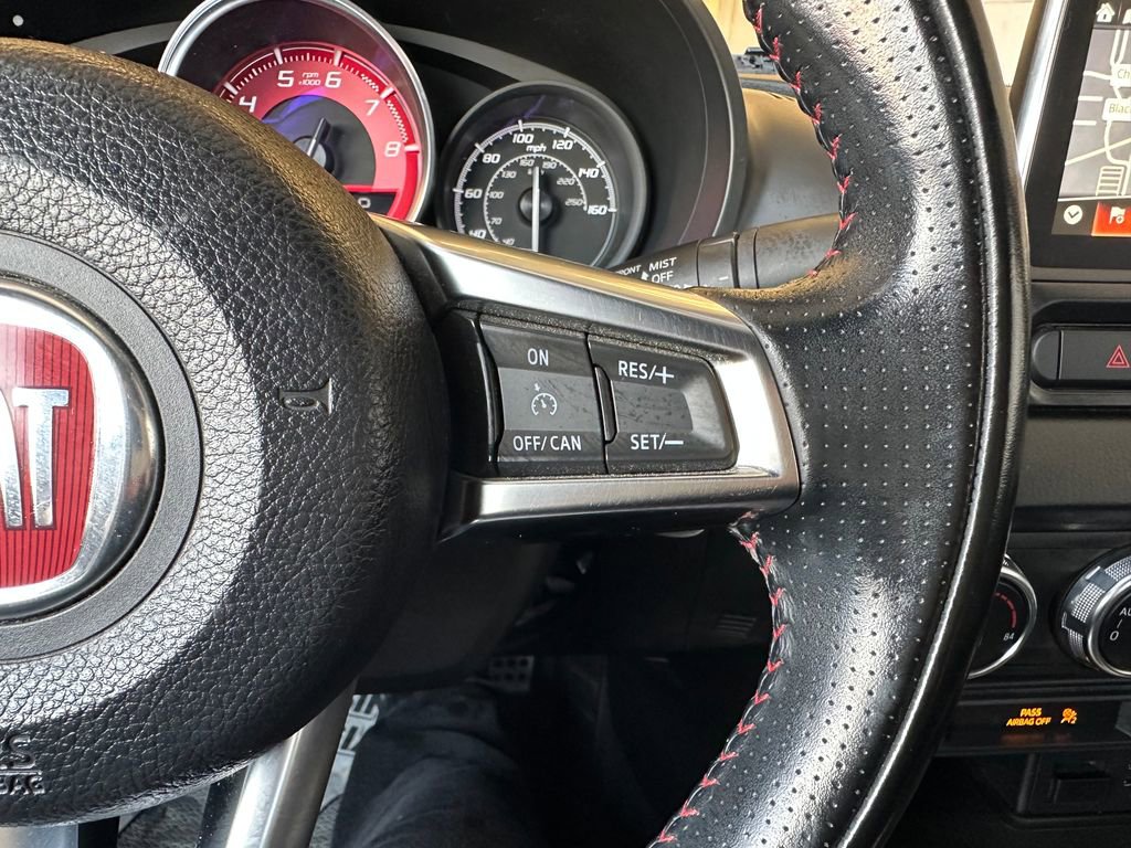 Used 2017 FIAT 124 Spider Abarth image 7