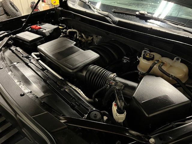 Used 2023 GMC Yukon XL SLT image 51