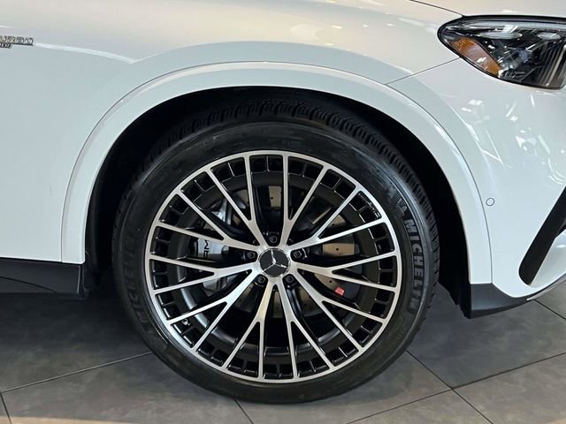 Certified 2025 Mercedes-Benz GLC 43 AMG 4MATIC image 7