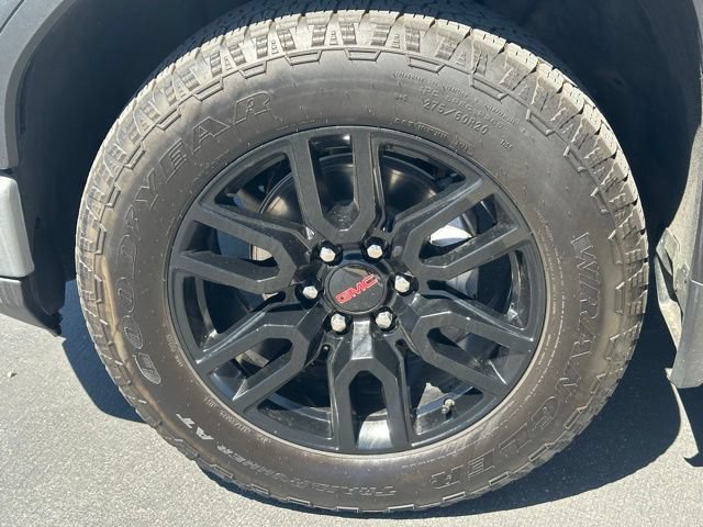 Used 2024 GMC Sierra 1500 Elevation w/ LPO, Elevation Black Package AWD/4WD image 32