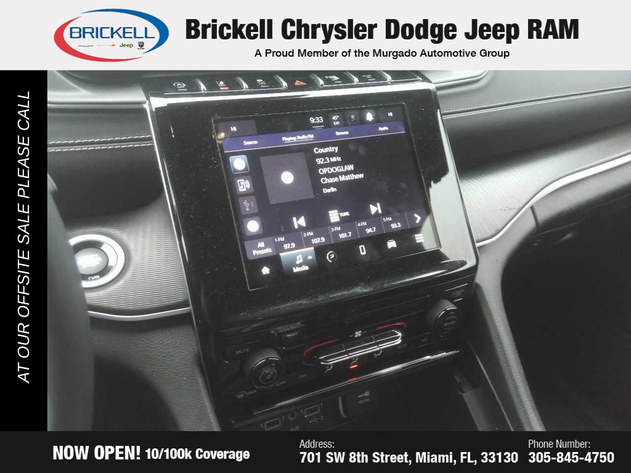 Used 2023 Jeep Grand Cherokee L Laredo RWD image 8