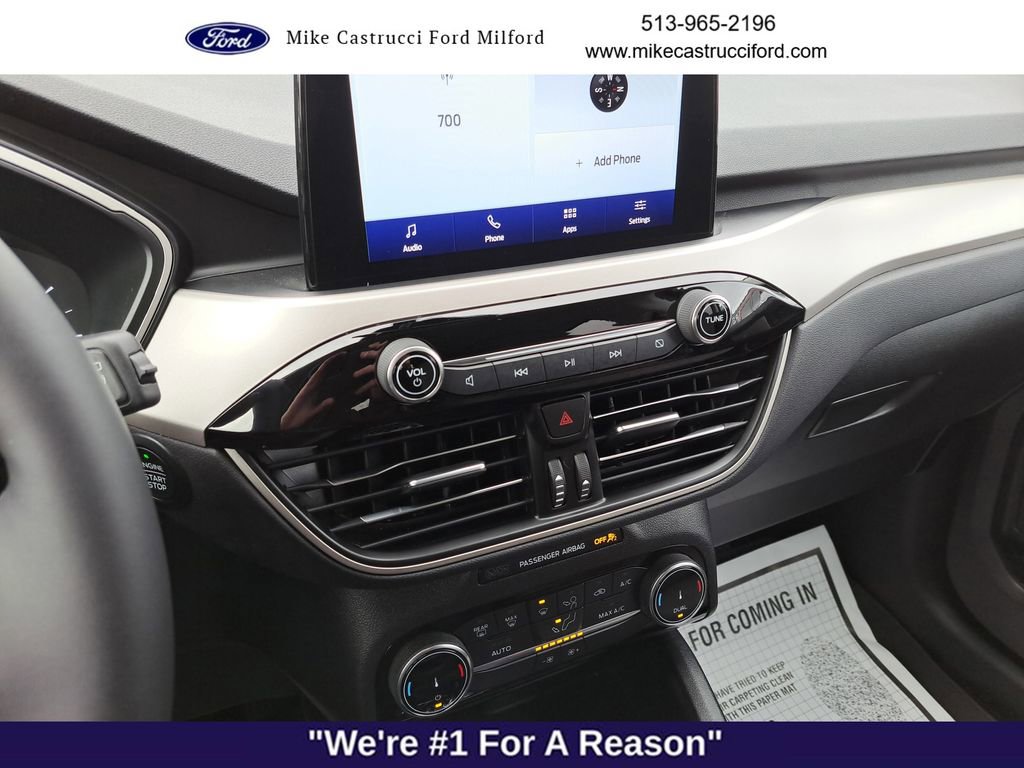 Certified 2022 Ford Escape SE w/ SE Sport Appearance Package image 13