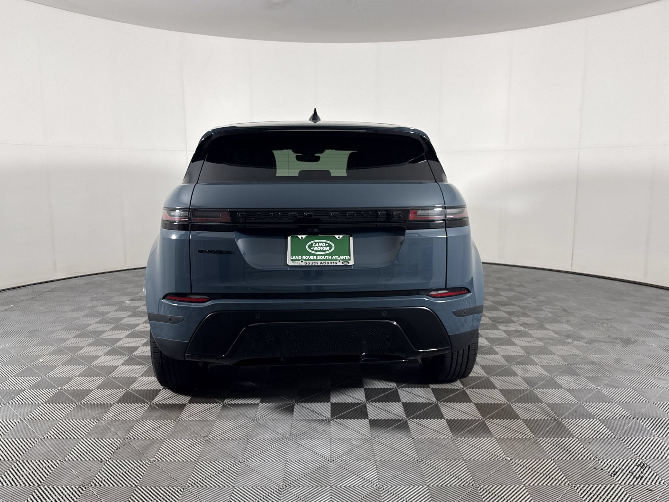 Used 2024 Land Rover Range Rover Evoque S AWD/4WD image 10
