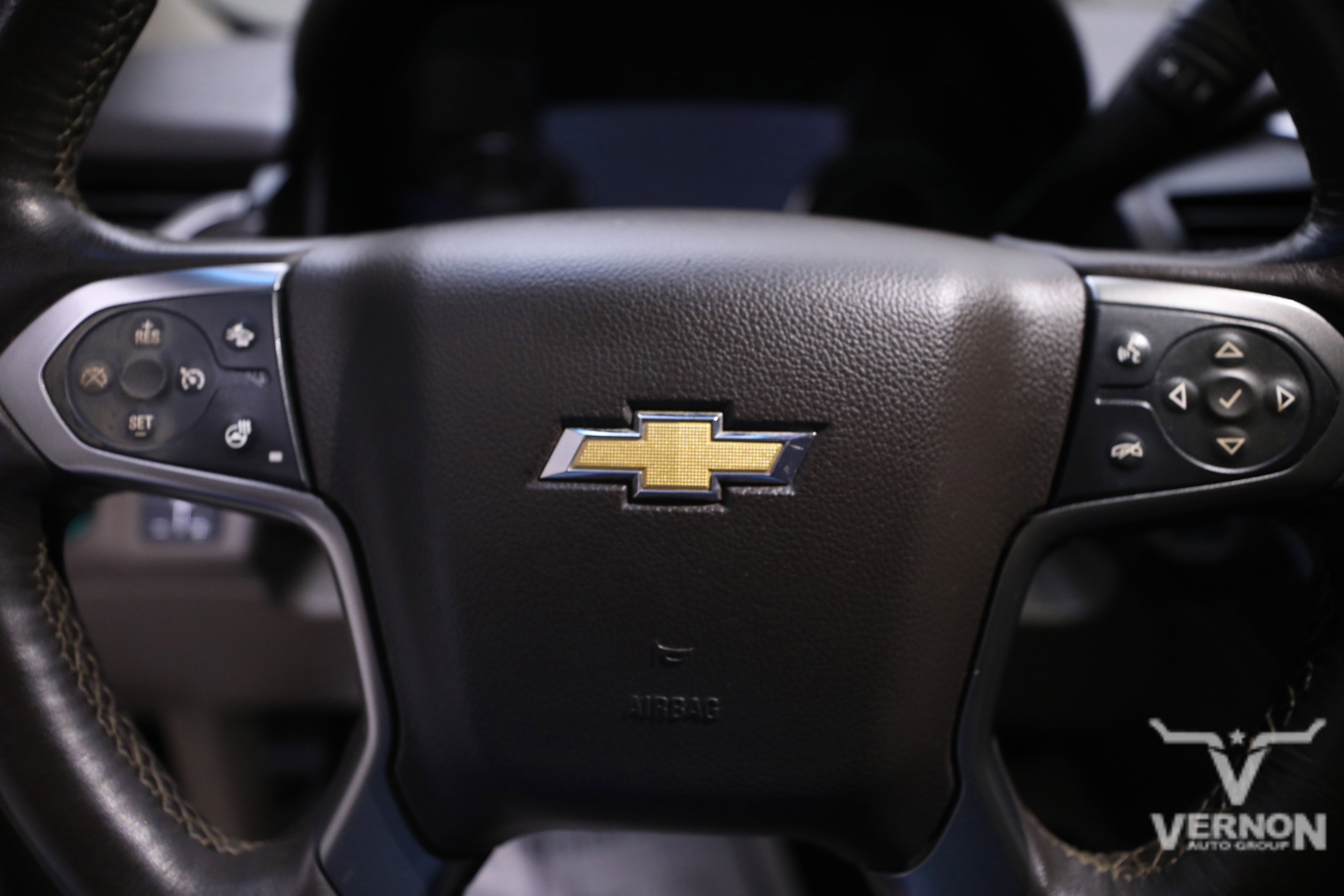 Used 2016 Chevrolet Suburban LTZ image 24