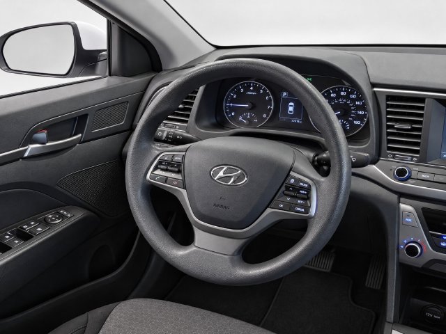 Used 2018 Hyundai Elantra SEL w/ Cargo Package FWD image 14