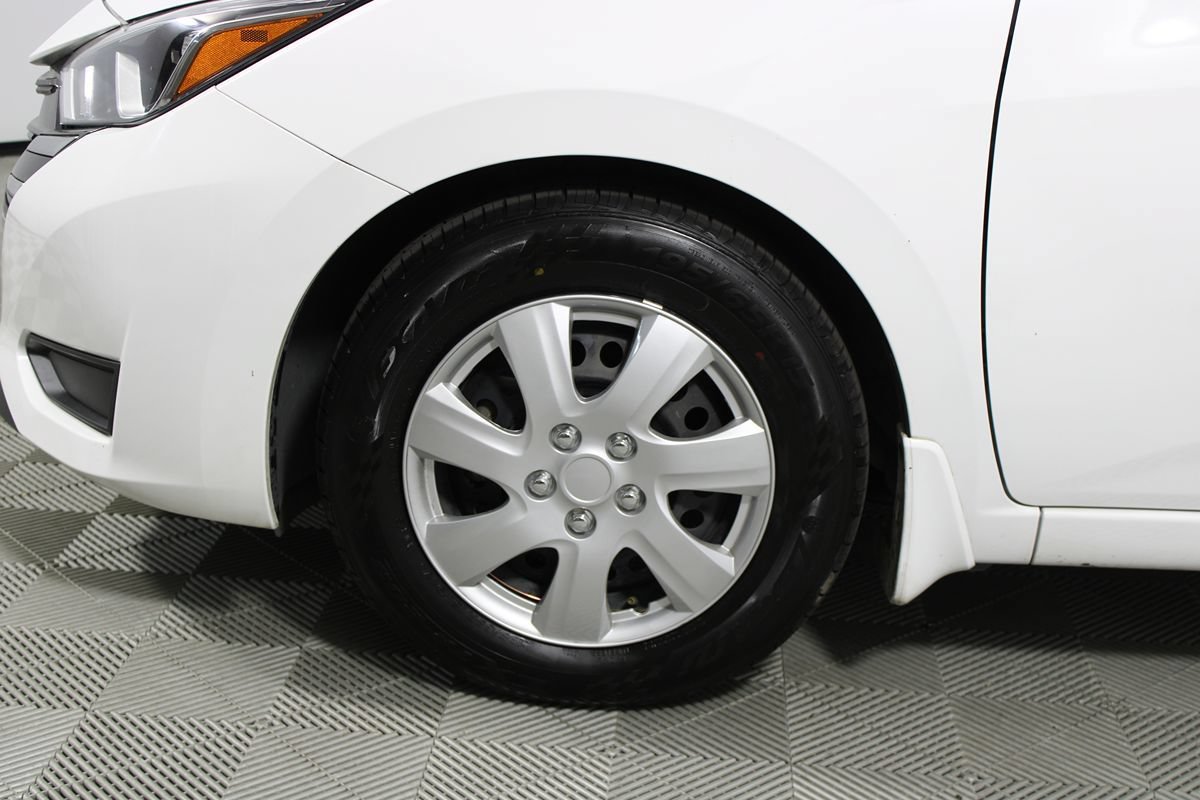 Used 2024 Nissan Versa S w/ Trunk Package FWD image 9