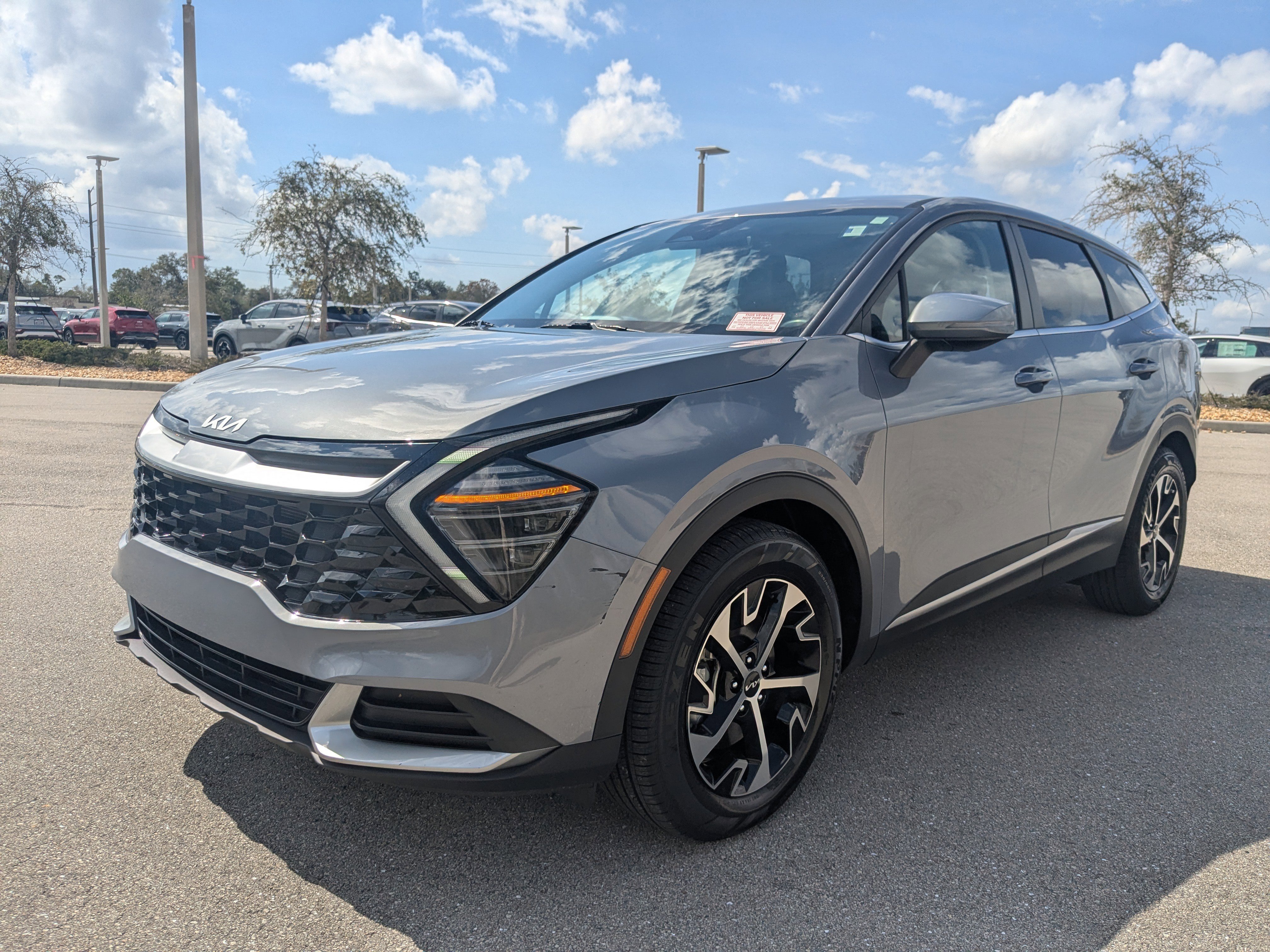 Certified 2024 Kia Sportage EX image 9