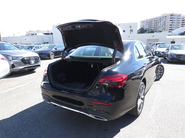 Certified 2023 Mercedes-Benz E 450 4MATIC Sedan w/ Premium Package image 30