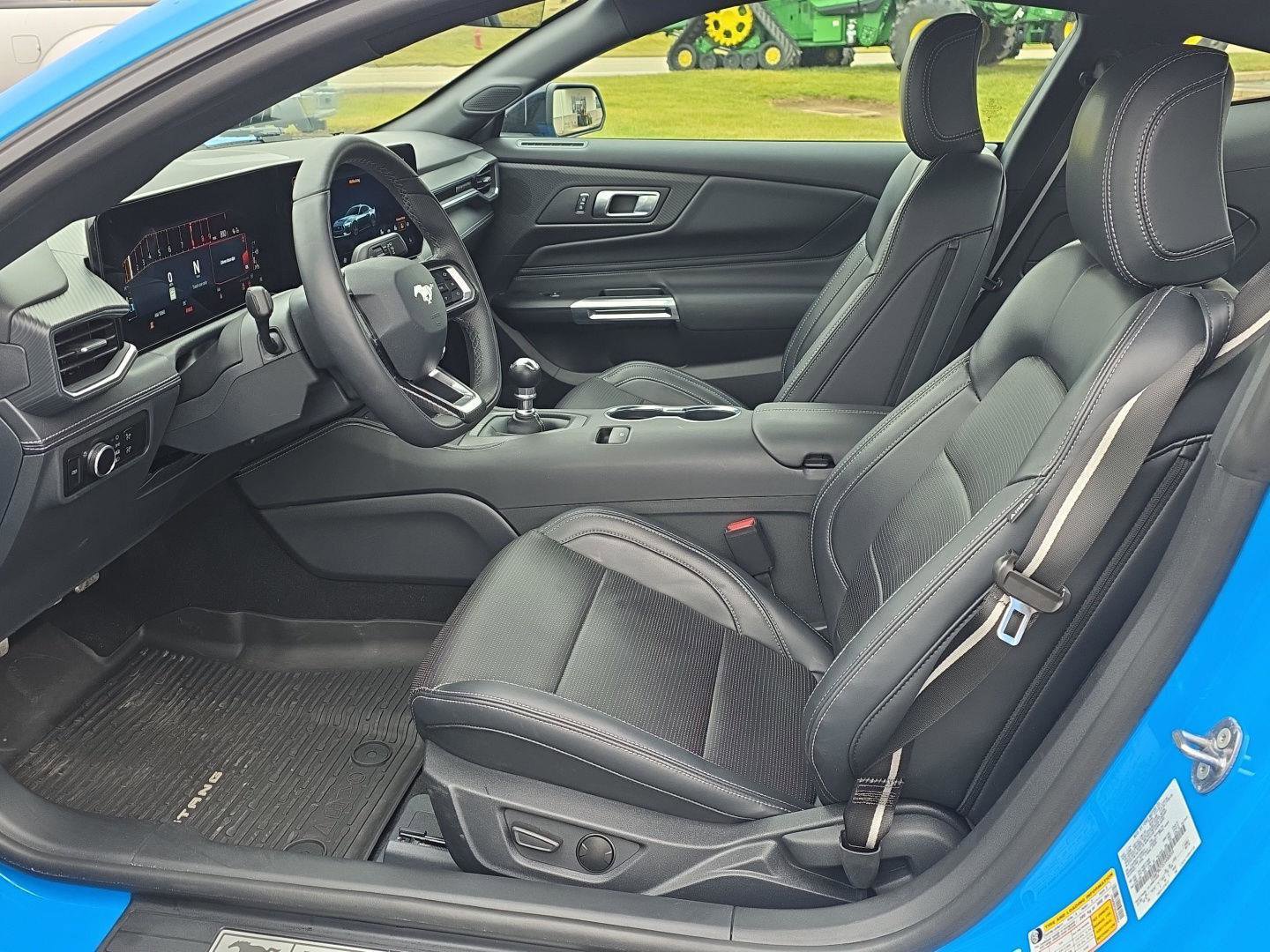 Used 2025 Ford Mustang GT Premium image 16