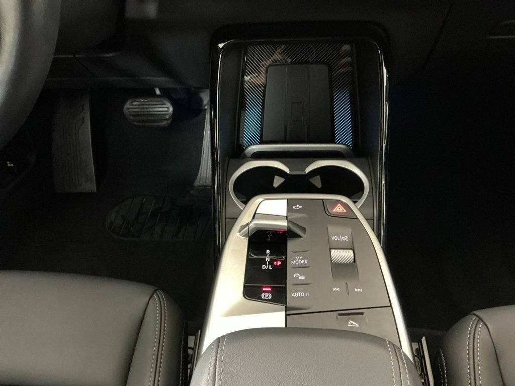 Certified 2025 BMW X1 xDrive28i w/ Technology Package AWD/4WD image 13
