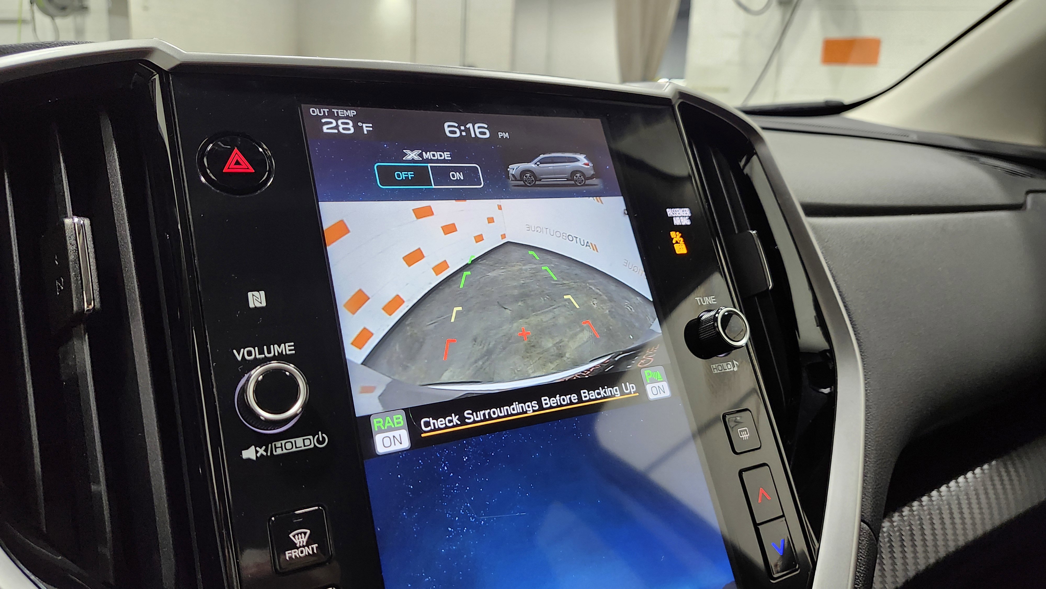 Used 2025 Subaru Ascent Premium image 2