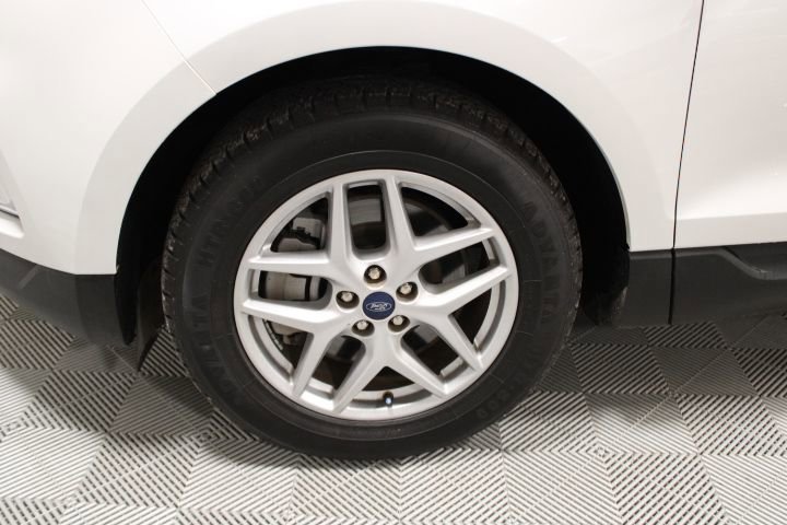 Used 2022 Ford Edge SEL image 43