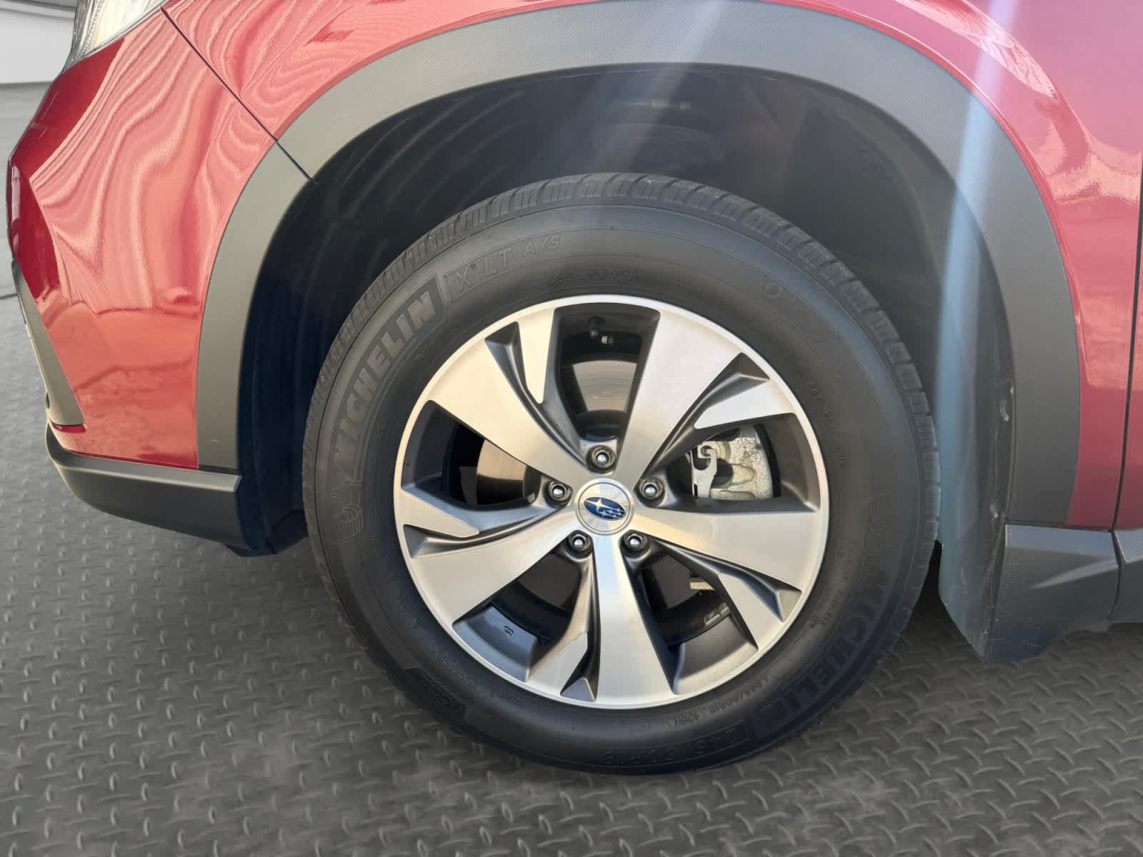Used 2019 Subaru Ascent Premium AWD/4WD image 9