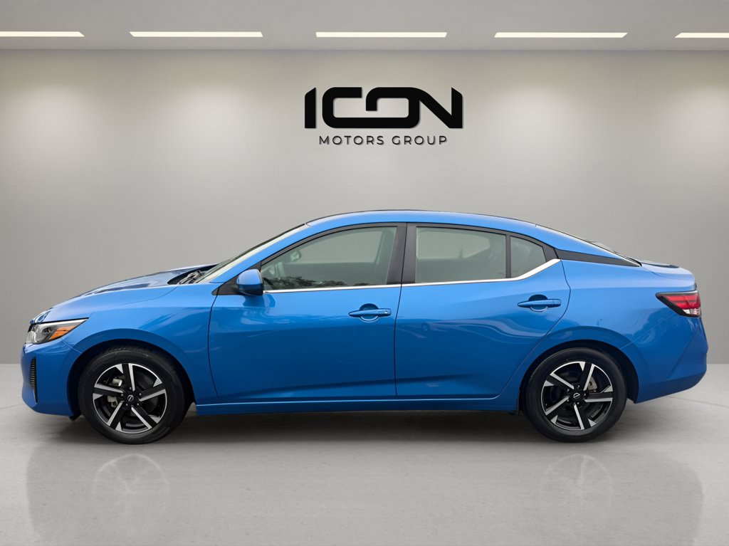 Used 2025 Nissan Sentra SV FWD image 2