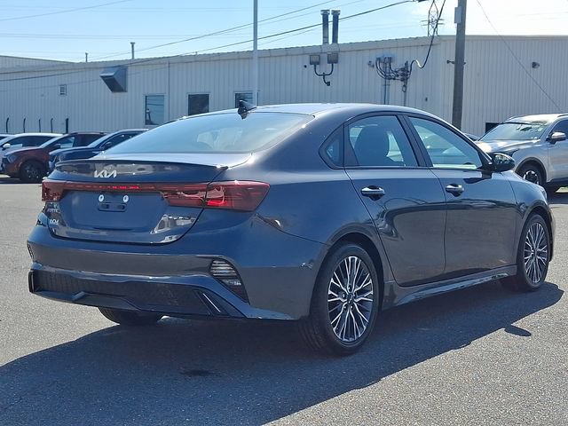 Used 2024 Kia Forte GT-Line w/ GT-Line Premium Package FWD image 4