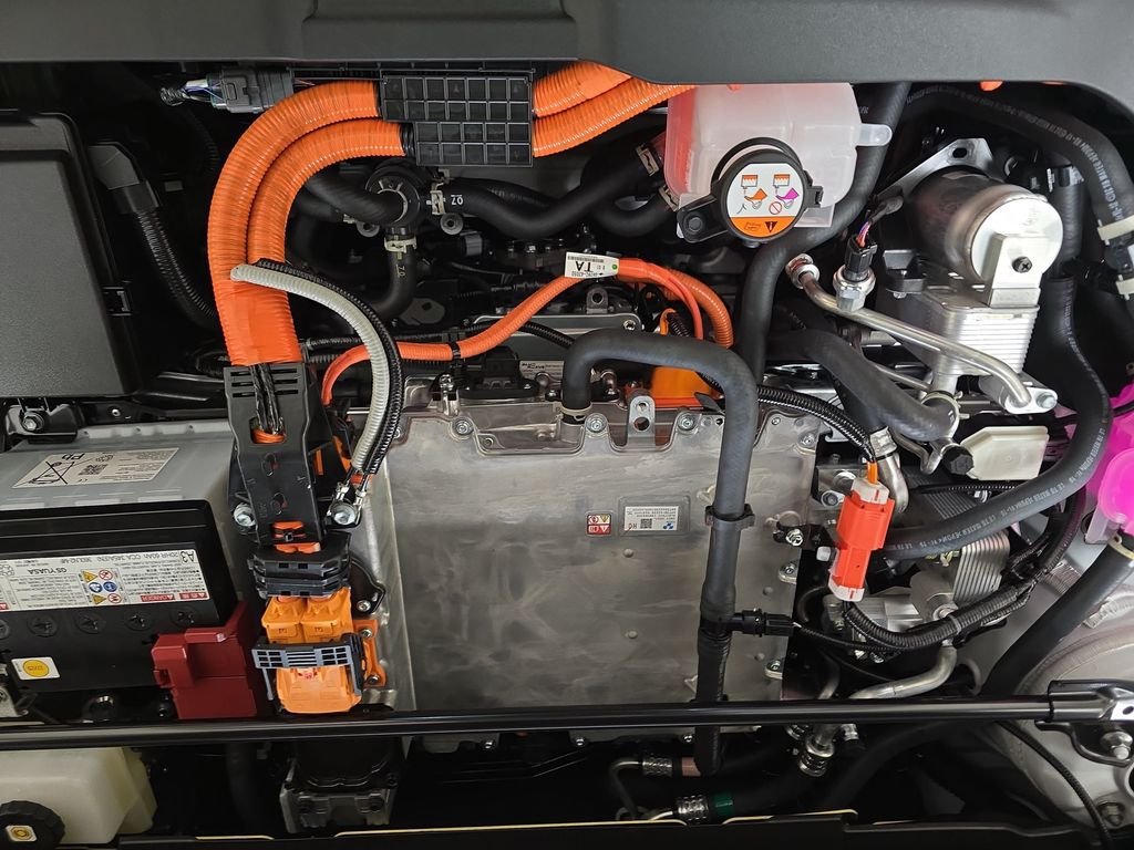 New 2026 Lexus RZ 450e AWD w/ Cold Area Package image 30