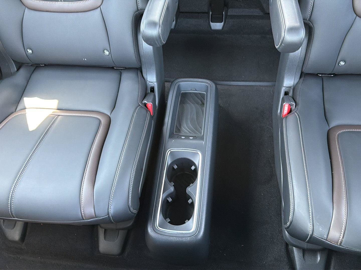 New 2026 Nissan Armada SL w/ Captain's Chari Seat Package AWD/4WD image 34