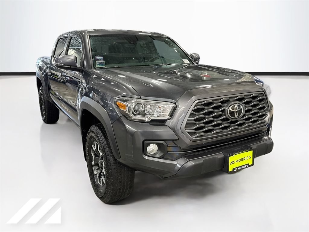 Used 2022 Toyota Tacoma TRD Off-Road w/ Technology Package AWD/4WD image 3