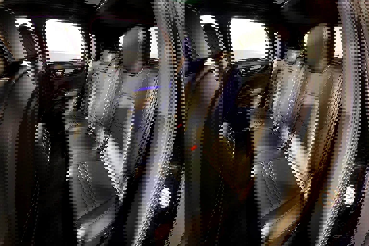 Used 2022 Porsche Cayenne image 48