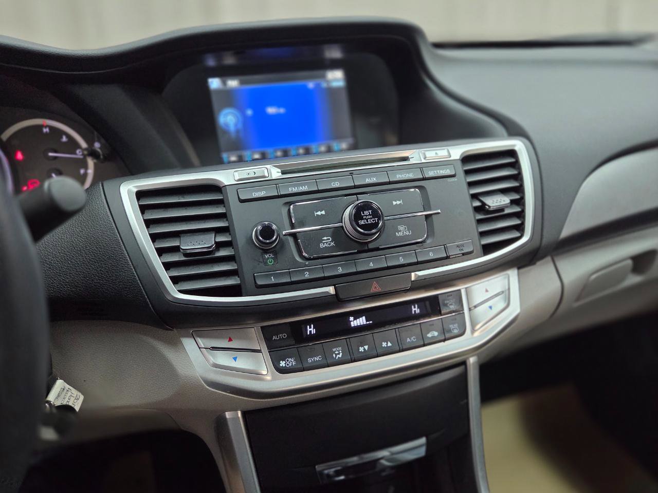 Used 2015 Honda Accord LX image 21