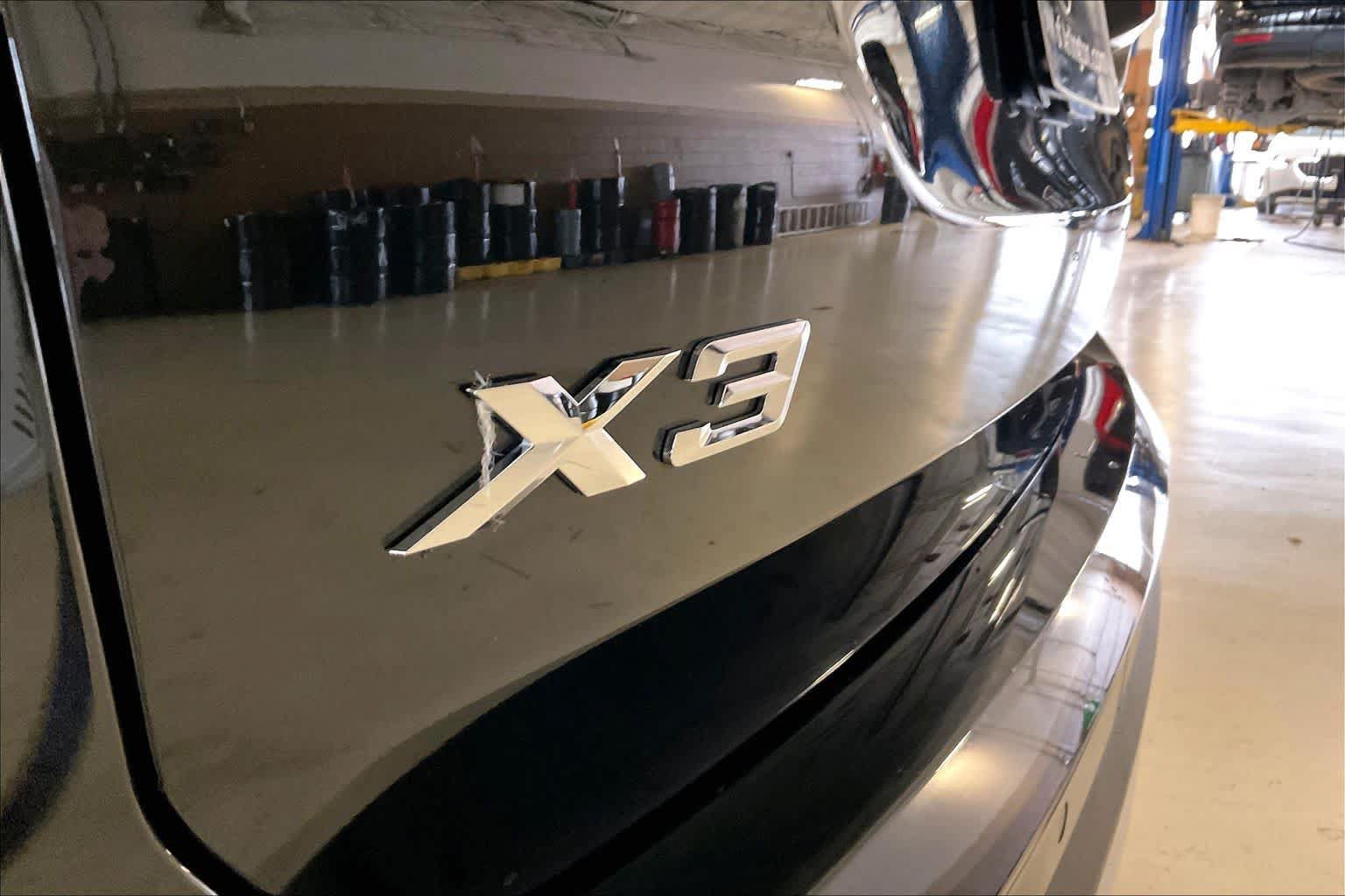 Used 2024 BMW X3 xDrive30i w/ Premium Package AWD/4WD image 9